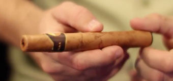 ElectronicCigar.com Reviews the CUVANA Disposable Electronic Cigar